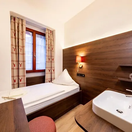 Ringhotel Jaegerhof 3*