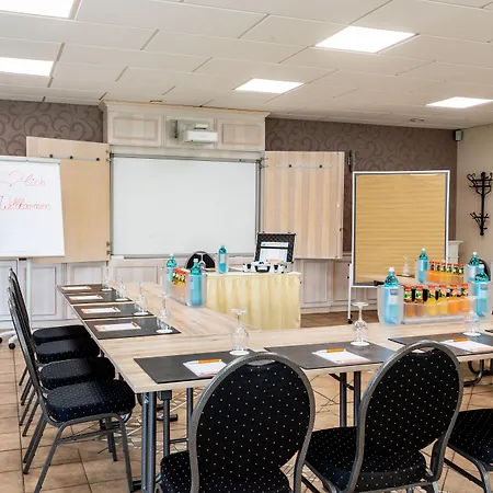 Ringhotel Jaegerhof ホテル 3*