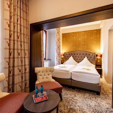 Ringhotel Jaegerhof ホテル 3*