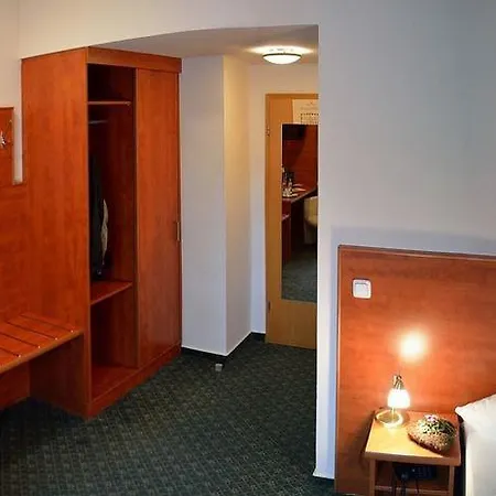 Ringhotel Jaegerhof 3* Weißenfels