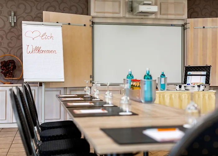 Ringhotel Jaegerhof ホテル