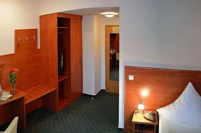 Ringhotel Jaegerhof 3* Weißenfels